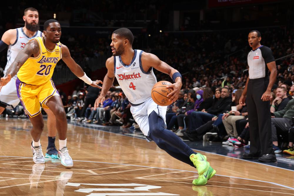 过中路渗透 过中路渗透